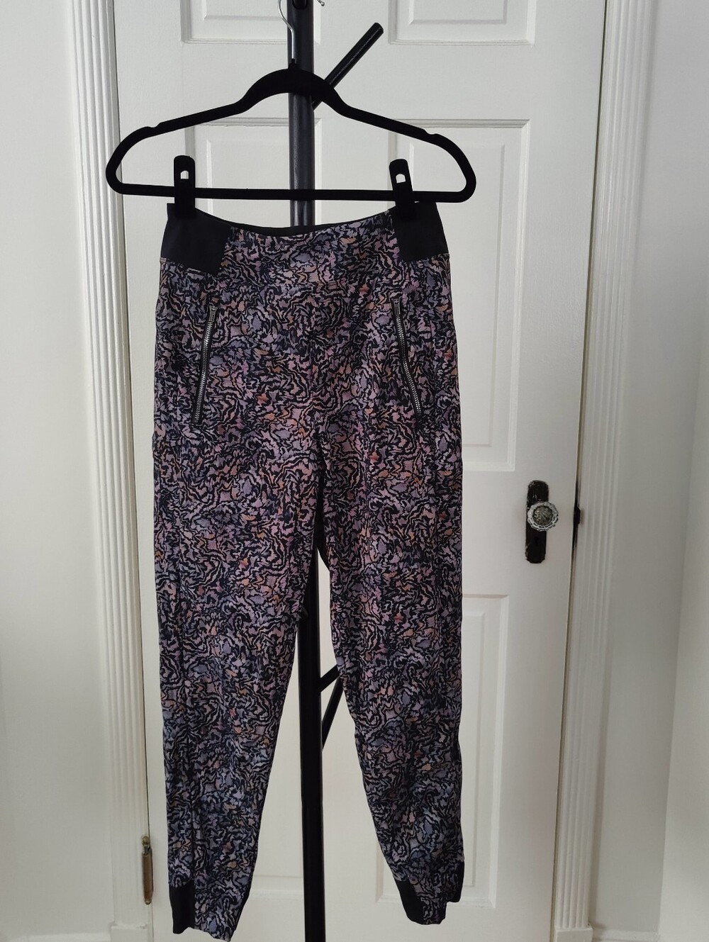 Athleta | 2 | Trekkie North Jogger Pants